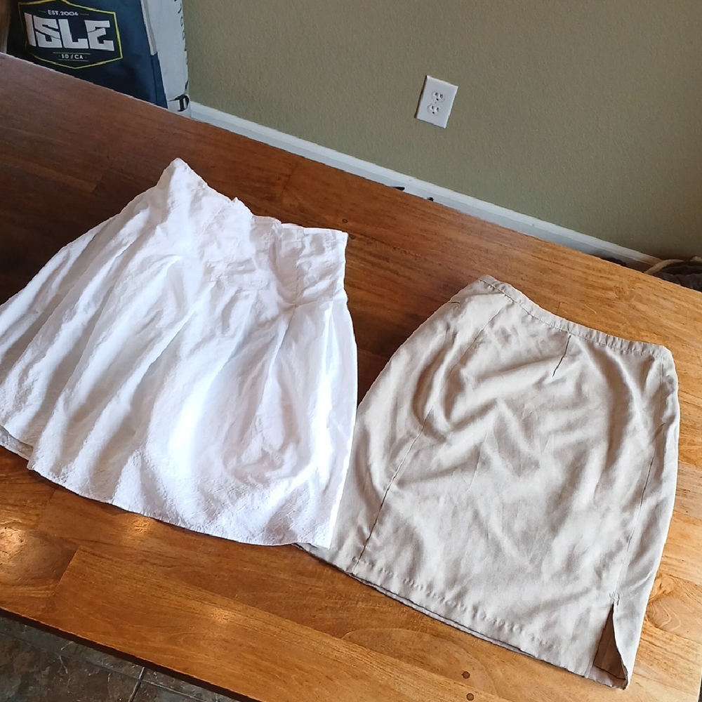 Pair of Skirts: Lands' End White And Sonoma Tan